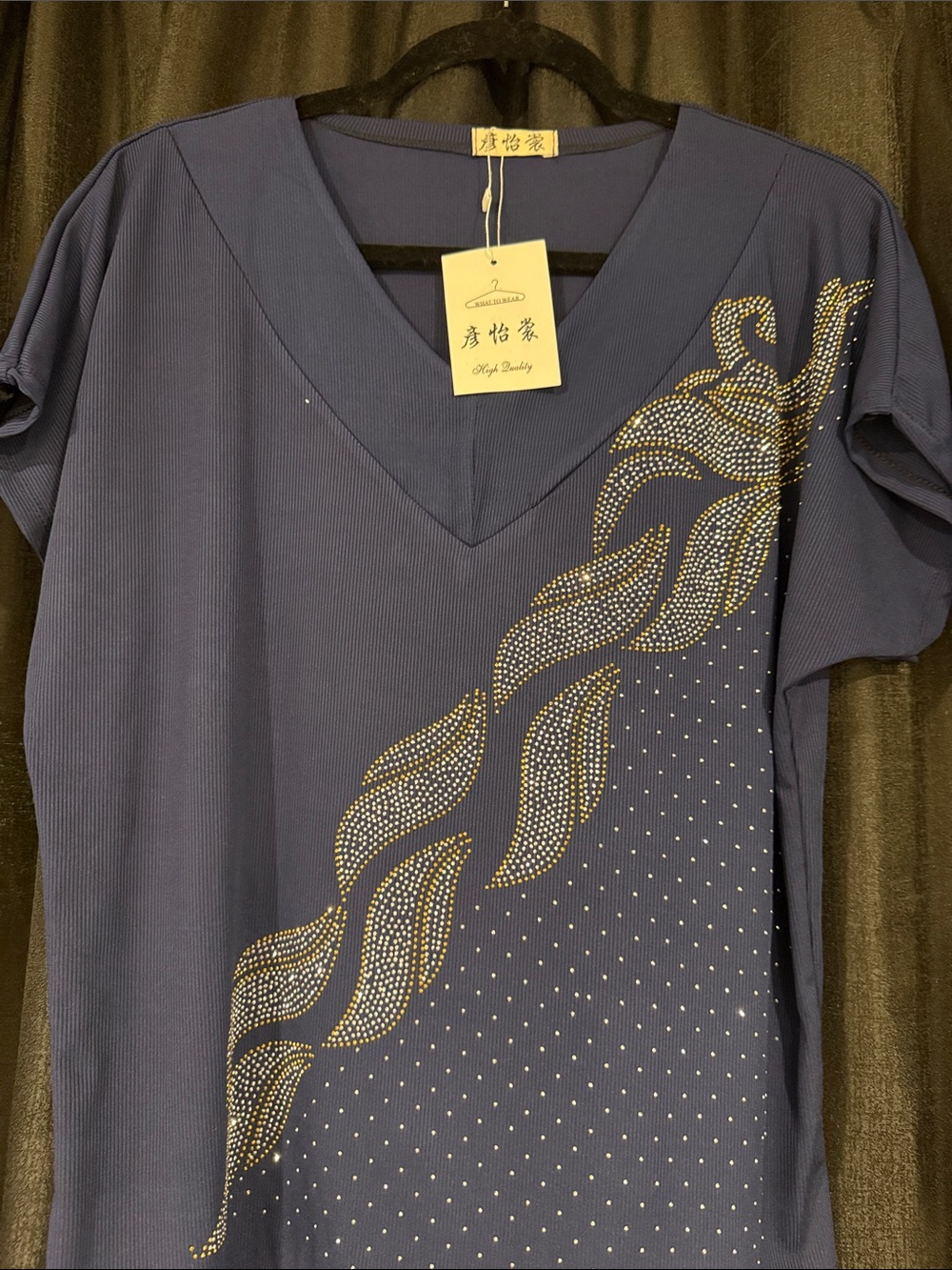 Women's Navy V-Neck Short Sleeve Top with Gold Leaf Accent